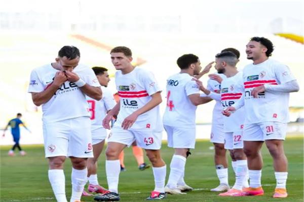 اتجاه في الزمالك لتسويق لاعب وسط الفريق 