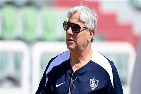 حقيقة رحيل مدير الكرة بالزمالك عن منصبه 